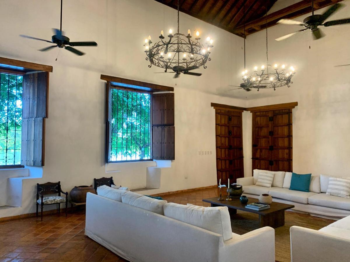 San Rafael Hotel Mompos Kültér fotó
